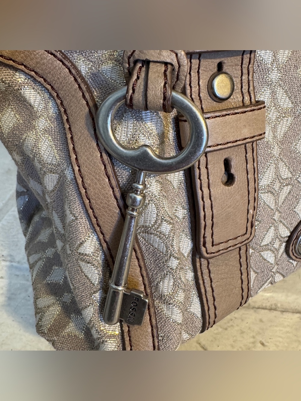 Fossil Vintage Jacquard Canvas Satchel Crossbody Bag w Leather Trim & Key Charm - Picture 5 of 14